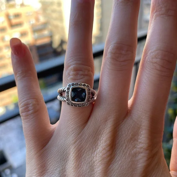 David Yurman Albion Petite Ring - Picture 7 of 11